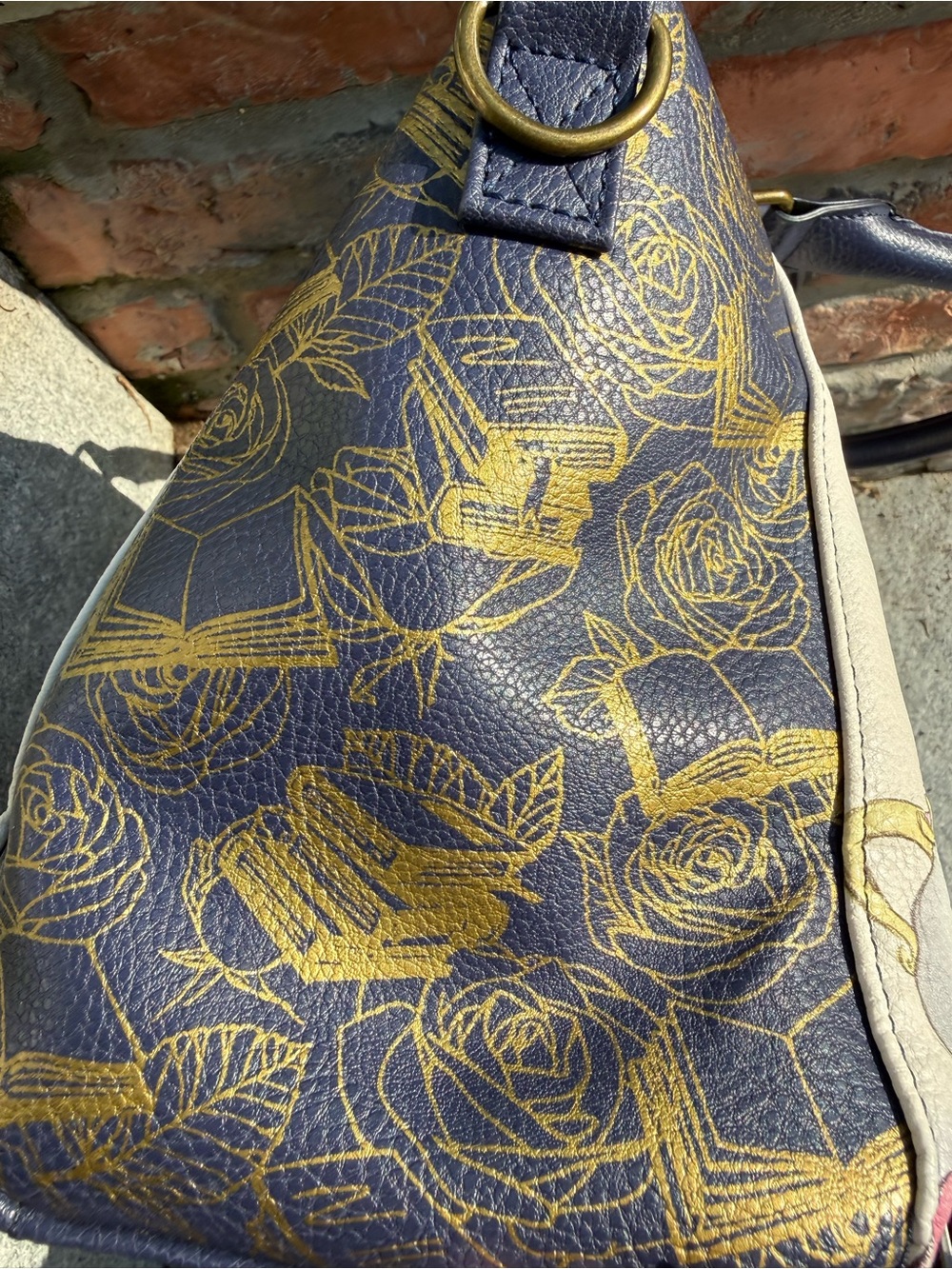 Loungefly Disney Hard Tag Beauty and the Beast Rose Shoulder Bag - Picture 5 of 9
